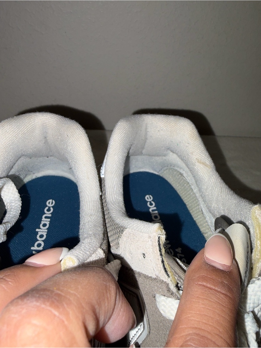 New Balance Women's 574 Shoes Gray Sneakers Size 8 - Picture 5 of 7